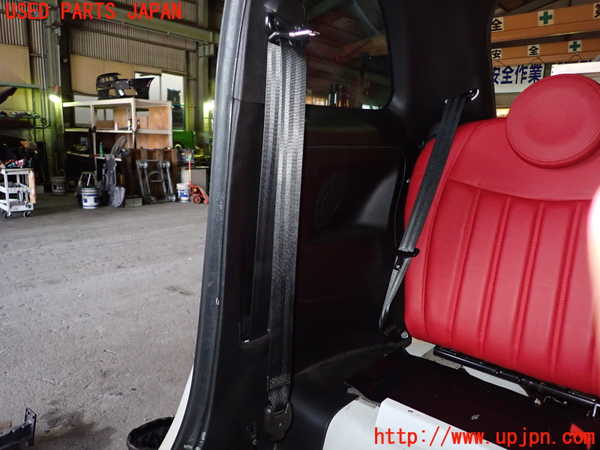 5UPJ-26777045]アバルト・595(31214T)運転席シートベルト 中古_m0001.jpg