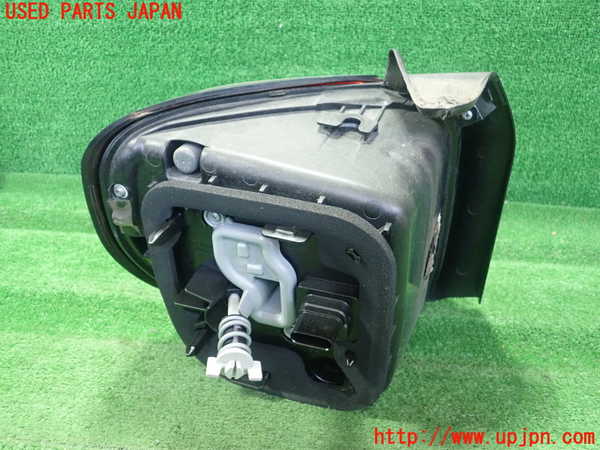 1UPJ-26781530]ジープ・レネゲード(BV13PM)右テールランプ 中古_m0003.jpg