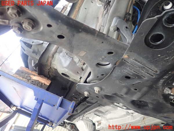 5UPJ-26785176]ジープ・レネゲード(BV13PM)右フロントロアアーム1 中古_m0001.jpg