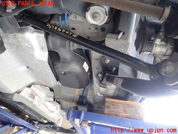 5UPJ-26785200]ジープ・レネゲード(BV13PM)右リアロアアーム1 中古_m0001.jpg