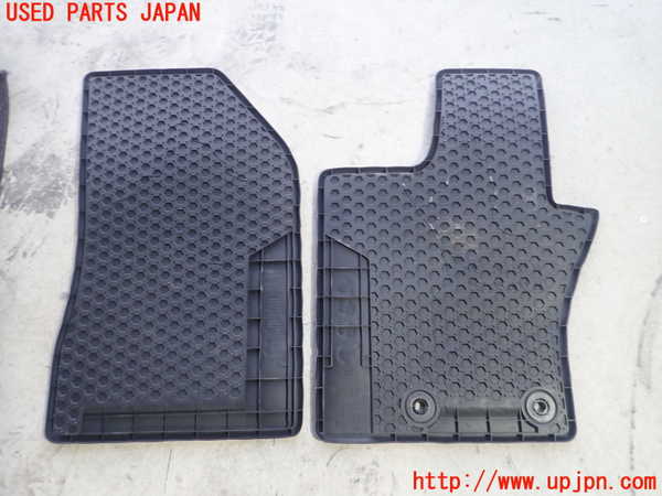 1UPJ-26787800]ジープ・レネゲード(BV13PM)フロアマット 中古_m0002.jpg