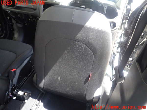 5UPJ-26787035]ジープ・レネゲード(BV13PM)運転席シート 中古_m0002.jpg