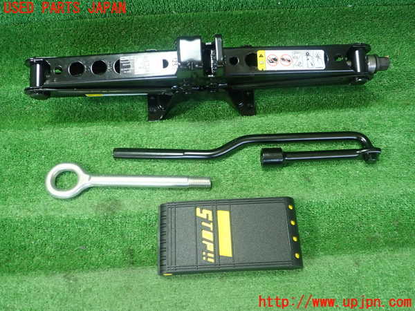 1UPJ-26787805]ジープ・レネゲード(BV13PM)車載工具 中古_m0001.jpg