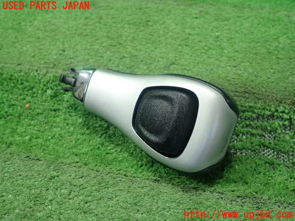 5UPJ-26787570]ジープ・レネゲード(BV13PM)シフトノブ 中古_m0002.jpg