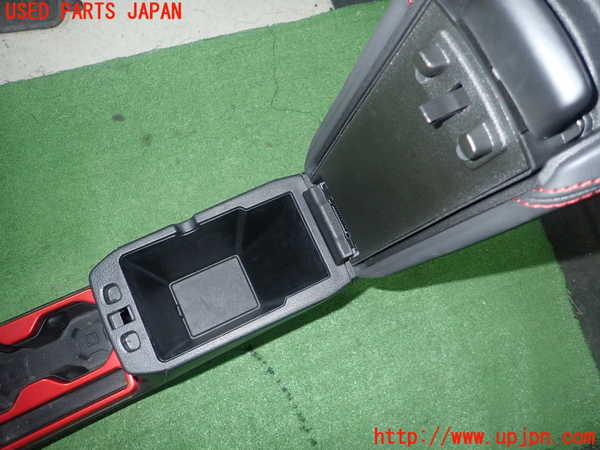 5UPJ-26787540]ジープ・レネゲード(BV13PM)センターコンソール 中古_m0004.jpg