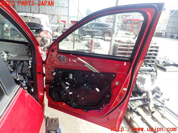 5UPJ-26791230]CX-5(KFEP)右前ドア 中古(43R-010471 M814)_m0005.jpg