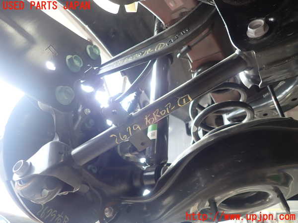 2UPJ-26795200]CX-5(KFEP)右リアロアアーム1 中古_m0001.jpg