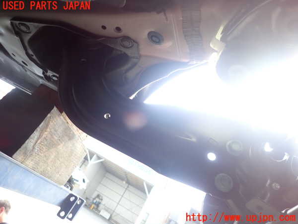 2UPJ-26795325]CX-5(KFEP)右リアテンションロッド 中古_m0002.jpg