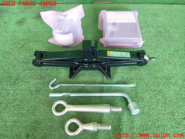 2UPJ-26797805]CX-5(KFEP)車載工具 中古_m0001.jpg