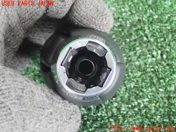 5UPJ-26797570]CX-5(KFEP)シフトノブ 中古_m0004.jpg