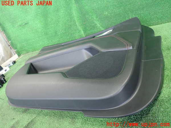 2UPJ-26791264]CX-5(KFEP)左前ドア内張り 中古_m0003.jpg