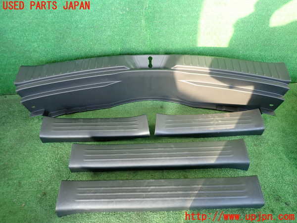 5UPJ-26797740]CX-5(KFEP)スカッフプレート 中古_m0001.jpg