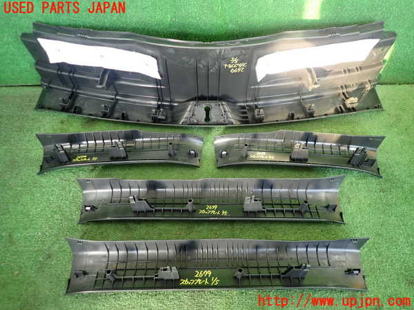 5UPJ-26797740]CX-5(KFEP)スカッフプレート 中古_m0002.jpg