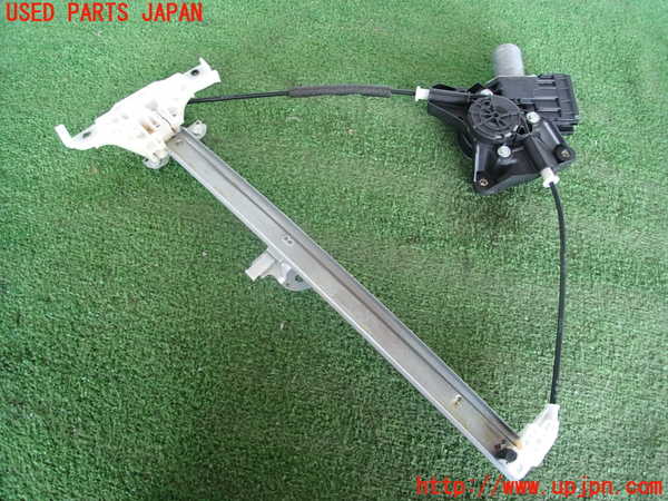 2UPJ-26801296]ヤリス(YARIS) ハイブリッド(MXPH15)右後レギュレーターモーター 中古_m0001.jpg