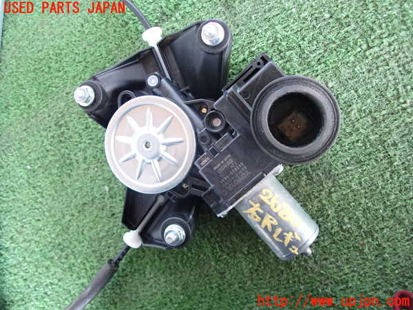 2UPJ-26801296]ヤリス(YARIS) ハイブリッド(MXPH15)右後レギュレーターモーター 中古_m0003.jpg