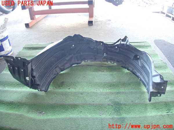 2UPJ-26801090]ヤリス(YARIS) ハイブリッド(MXPH15)右前フェンダーライナー 中古_m0003.jpg