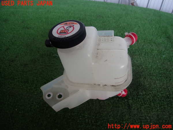 5UPJ-26802410]ヤリス(YARIS) ハイブリッド(MXPH15)ラジエータータンク 中古_m0002.jpg