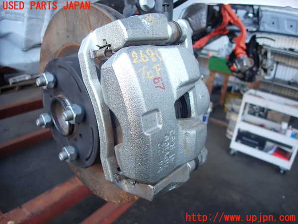 2UPJ-26804080]ヤリス(YARIS) ハイブリッド(MXPH15)右フロントキャリパー 中古_m0001.jpg