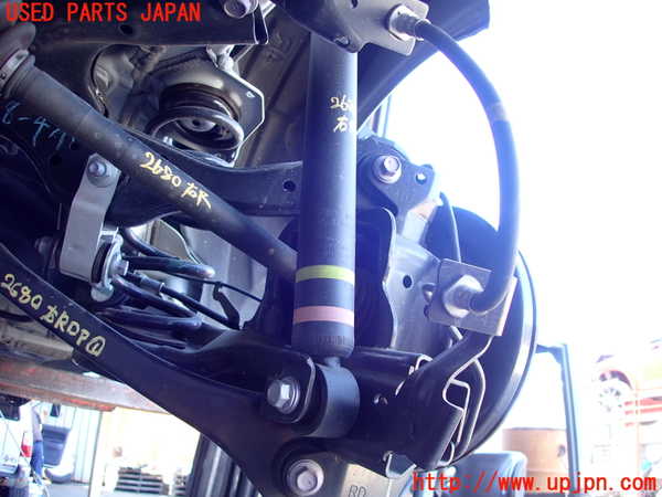 5UPJ-26805070]ヤリス(YARIS) ハイブリッド(MXPH15)右リアショックアブソーバー 中古_m0002.jpg
