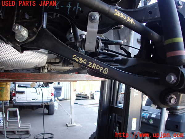 2UPJ-26805200]ヤリス(YARIS) ハイブリッド(MXPH15)右リアロアアーム1 中古_m0001.jpg