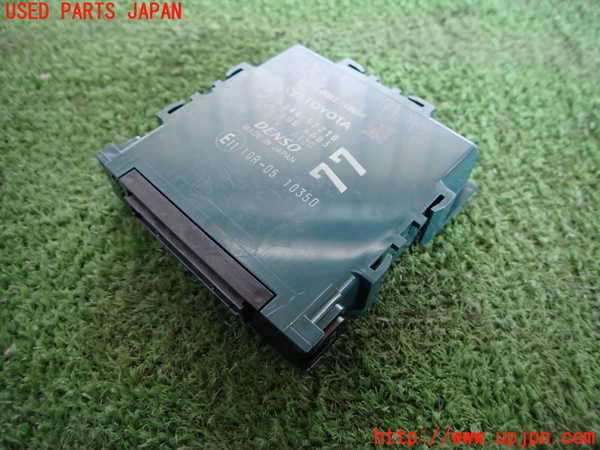 2UPJ-26806153]ヤリス(YARIS) ハイブリッド(MXPH15)コンピューター8  (クリアランスソナー) 中古_m0001.jpg