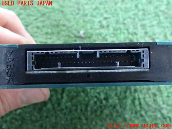 2UPJ-26806153]ヤリス(YARIS) ハイブリッド(MXPH15)コンピューター8  (クリアランスソナー) 中古_m0003.jpg