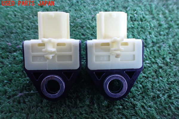 5UPJ-26806356]ヤリス(YARIS) ハイブリッド(MXPH15)エアバッグセンサー1 中古_m0002.jpg