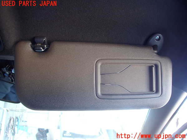 2UPJ-26807625]ヤリス(YARIS) ハイブリッド(MXPH15)室内サンバイザー右側 中古_m0002.jpg