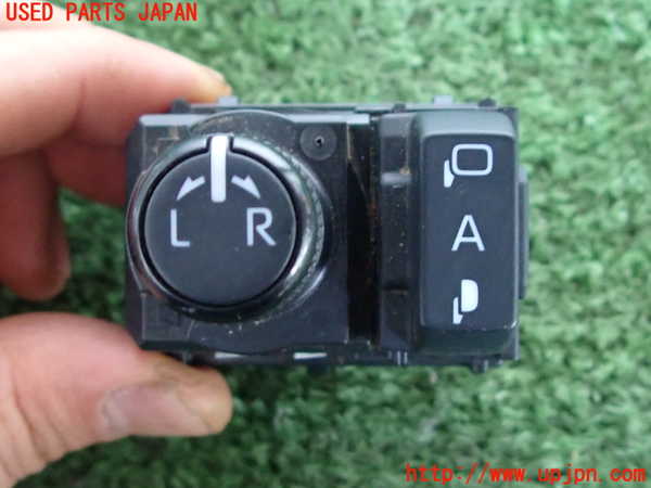 2UPJ-26806280]ヤリス(YARIS) ハイブリッド(MXPH15)ミラースイッチ 中古_m0003.jpg