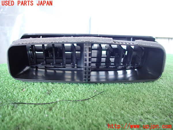 2UPJ-26807526]ヤリス(YARIS) ハイブリッド(MXPH15)エアコン吹き出し口1 (真中) 中古_m0004.jpg