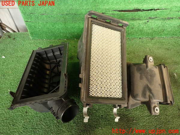 2UPJ-26812560]エクスプローラー(1FMHK9)エアクリーナーボックス 中古_m0005.jpg