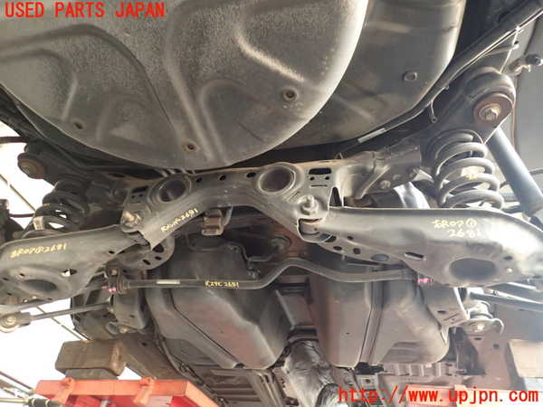 2UPJ-26815295]エクスプローラー(1FMHK9)リアメンバー 中古_m0001.jpg