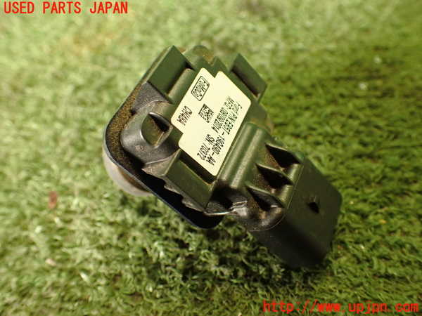 2UPJ-26816680]エクスプローラー(1FMHK9)バックカメラ 中古_m0003.jpg