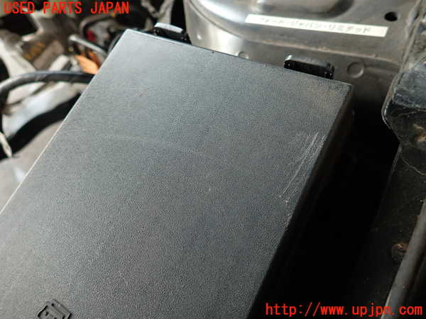 2UPJ-26816741]エクスプローラー(1FMHK9)ヒューズボックス1 中古_m0002.jpg