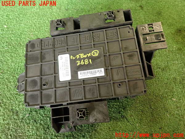 2UPJ-26816742]エクスプローラー(1FMHK9)ヒューズボックス2 中古_m0002.jpg