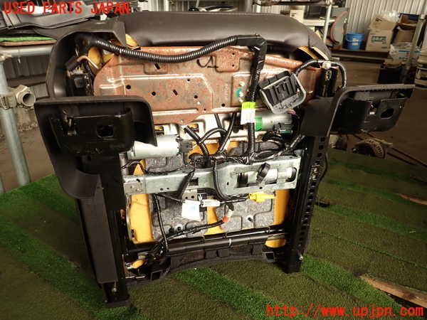 2UPJ-26817065]エクスプローラー(1FMHK9)助手席シート 中古_m0005.jpg