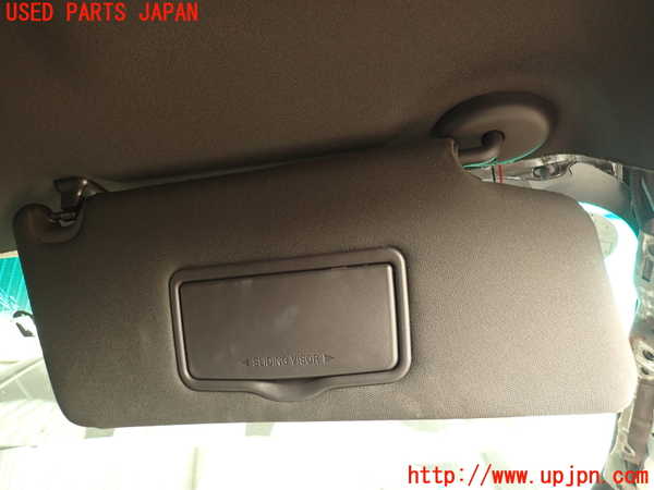 2UPJ-26817625]エクスプローラー(1FMHK9)室内サンバイザー右側 中古_m0002.jpg