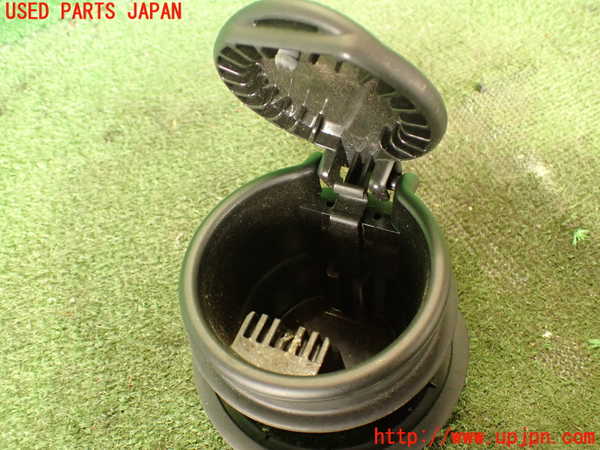 2UPJ-26817821]エクスプローラー(1FMHK9)灰皿1 中古_m0003.jpg