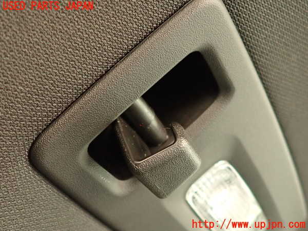 2UPJ-26816413]エクスプローラー(1FMHK9)ルームランプ3 (左 2列目) 中古_m0002.jpg