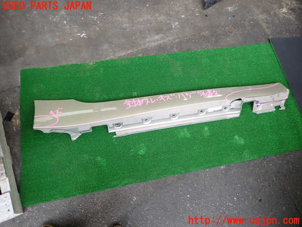 2UPJ-26821390]BMW Z4(LM25)右サイドステップ 中古（E89）_m0001.jpg