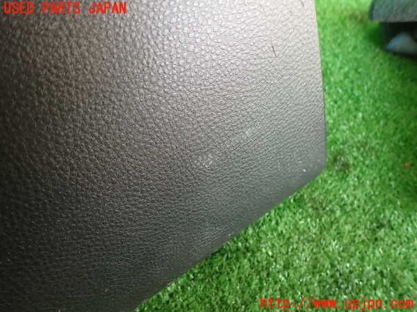 5UPJ-26837516]ランエボ9 MR(CT9A)グローブボックス1 中古_m0003.jpg
