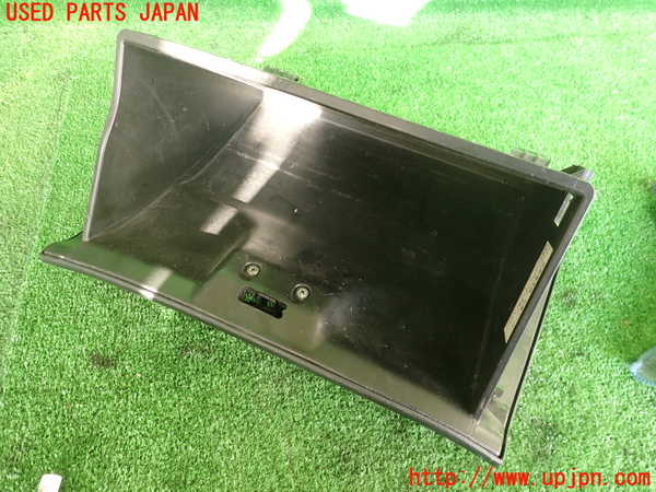 5UPJ-26837516]ランエボ9 MR(CT9A)グローブボックス1 中古_m0004.jpg