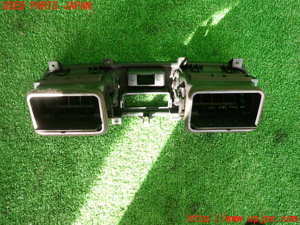 5UPJ-26837526]ランエボ9 MR(CT9A)エアコン吹き出し口1 (真中) 中古_m0003.jpg