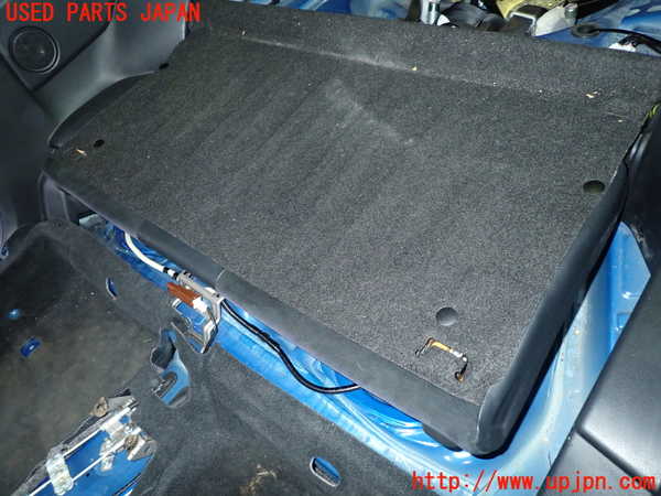 5UPJ-26847385]BRZ(86)(ZC6)リアシート 中古_m0004.jpg