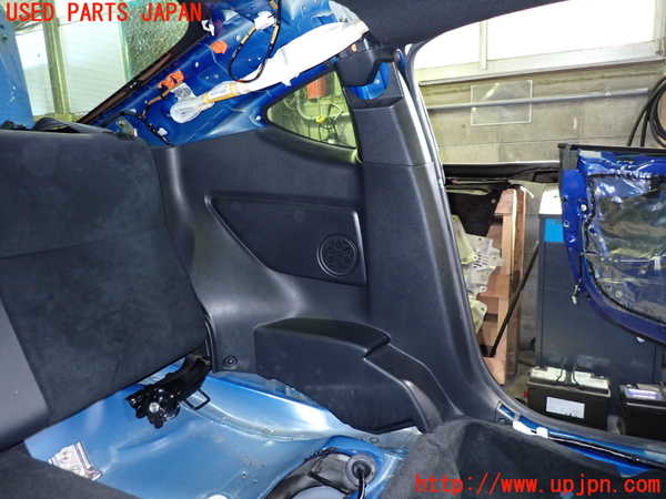 1UPJ-26847680]BRZ(86)(ZC6)左リアピラートリム 中古_m0001.jpg