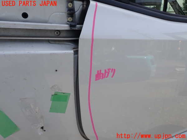 5UPJ-26851290]ノア(ヴォクシー)(ZRR80W)右後ドア 43R-005844 中古_m0002.jpg