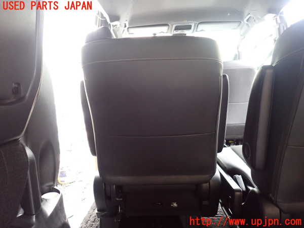 1UPJ-26857175]ノア(ヴォクシー)(ZRR80W)左2列目シート 中古_m0004.jpg