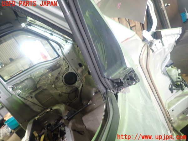 1UPJ-26861230]エブリイ(DA17V)右前ドア ジャンク部品取り_m0003.jpg