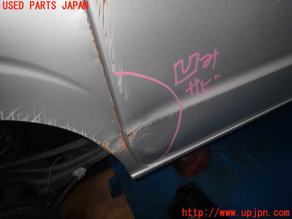 5UPJ-26861290]エブリイ(DA17V)右後ドア ジャンク部品取り_m0003.jpg