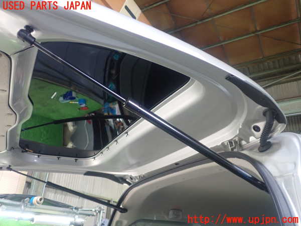 1UPJ-26861584]エブリイ(DA17V)リアゲートダンパー 中古_m0001.jpg